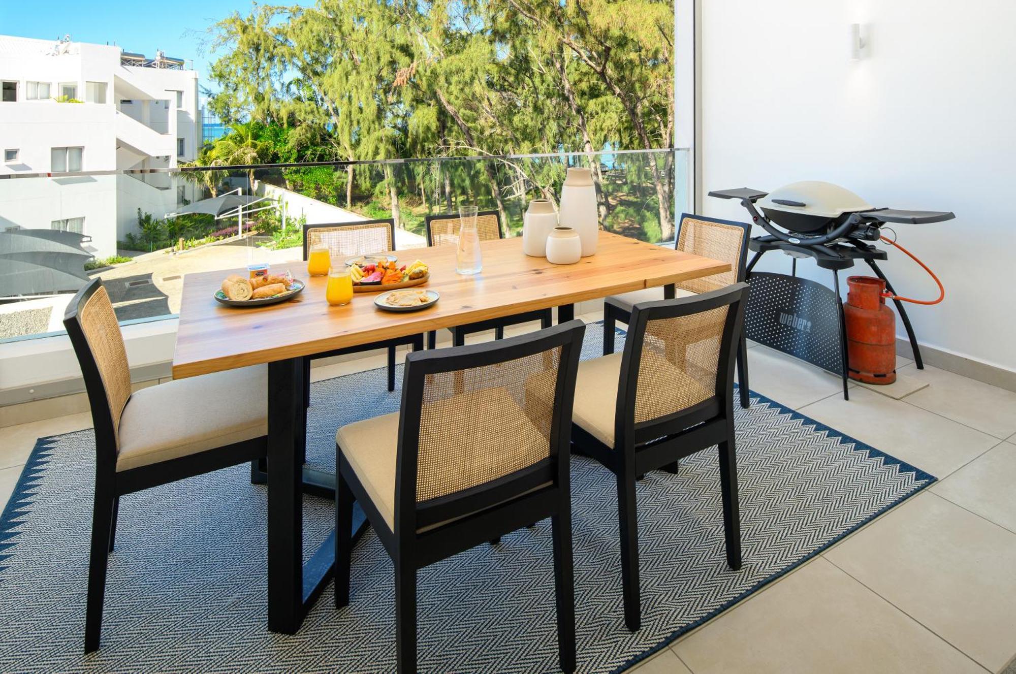 Ocean Grand Gaube With Lov Apartment Ngoại thất bức ảnh